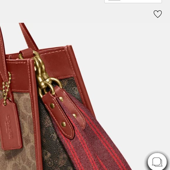 Field Tote 22 In Signature canvas With Horse and Carriage Print - Picture 3 of 8